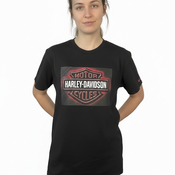 Harley-Davidson Black and Red Short Sleeve Tee - Picture 2 of 4